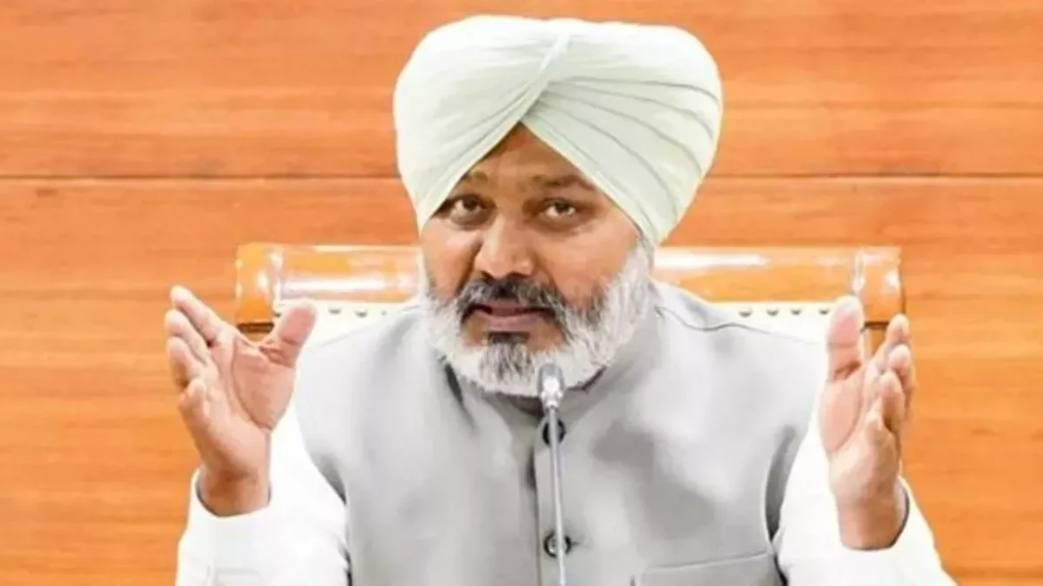 कमर्शियल एलपीजी सिलेंडर के दाम फिर बढ़े: हरपाल सिंह चीमा का भाजपा पर हमला, पूछा—कब थमेगी महंगाई की मार?