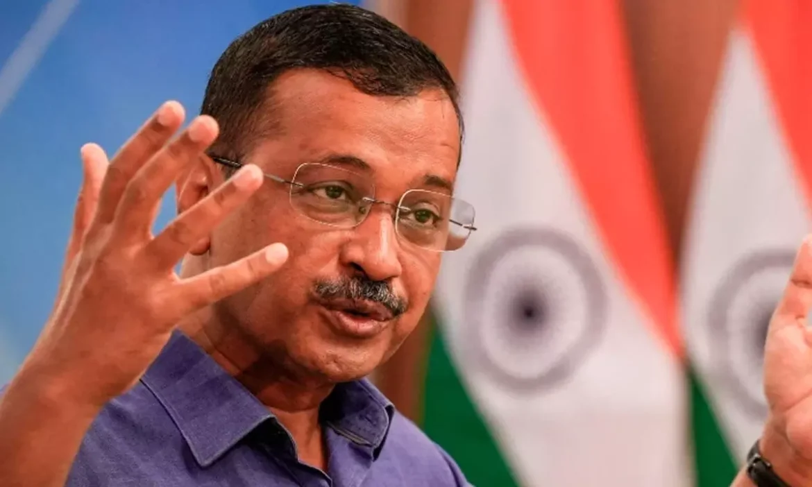 E20 नीति पर AAP का बड़ा सवाल, शुद्ध पेट्रोल का विकल्प क्यों नहीं दे रही केंद्र सरकार?