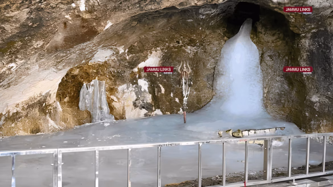 अमरनाथ यात्रा 2026: सुरक्षा के कड़े पहरे में शुरू हुआ पवित्र सफर, जानें क्या हैं नए नियम