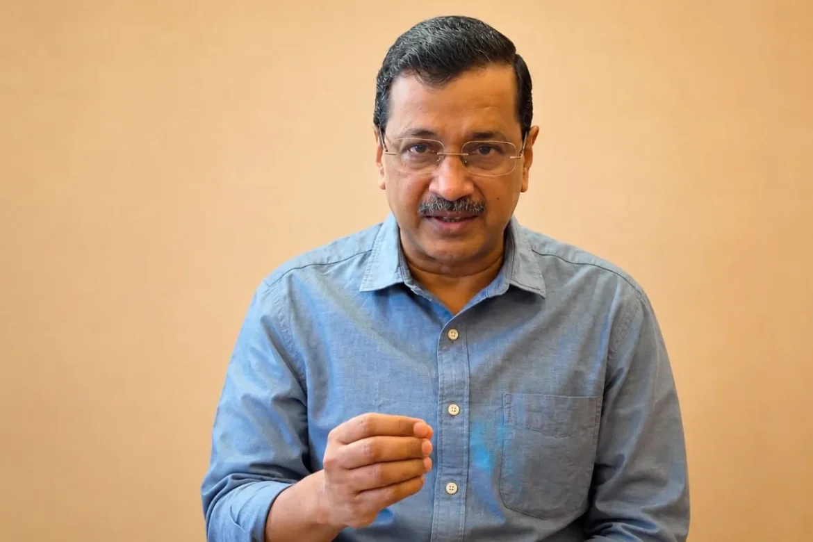 चार-चार इंजन की सरकार के बावजूद न कचरा साफ हुआ, न गौ माता को कचरा खाने से रोक पाए': बीजेपी पर बरसी आम आदमी पार्टी