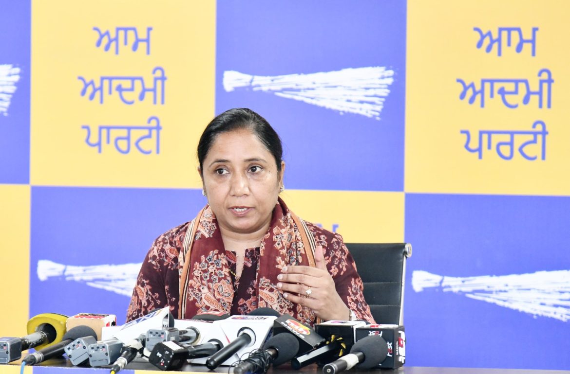अम्बेडकर इंस्टीट्यूट का होगा कायाकल्प: कैबिनेट मंत्री डॉ. बलजीत कौर ने बुनियादी ढांचे को आधुनिक बनाने के लिए ₹1.35 करोड़ का किया ऐलान