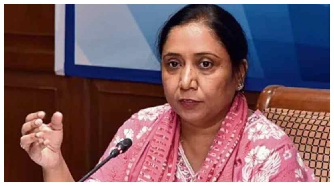 पंजाब में स्कूल बसों पर बड़ा एक्शन: डॉ. बलजीत कौर ने दी 'सेफ स्कूल वाहन पॉलिसी' की रिपोर्ट, 526 चालान