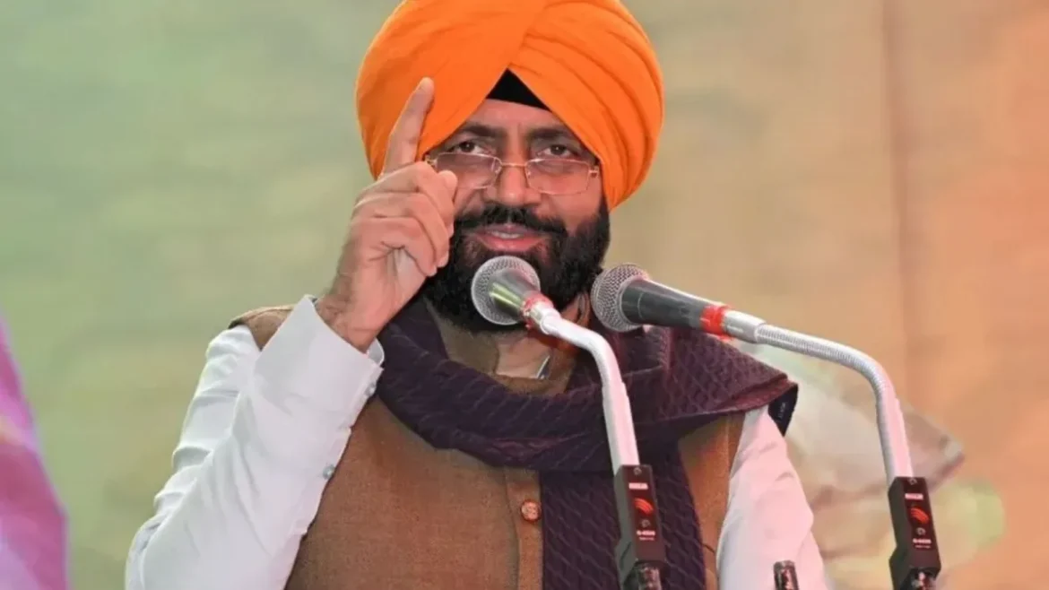 हरियाणा डेयरी क्षेत्र में बड़ा सुधार: CM नायब सिंह सैनी का ऐलान, महिला SHGs को मिलेगा ₹10/लीटर अतिरिक्त इंसेंटिव