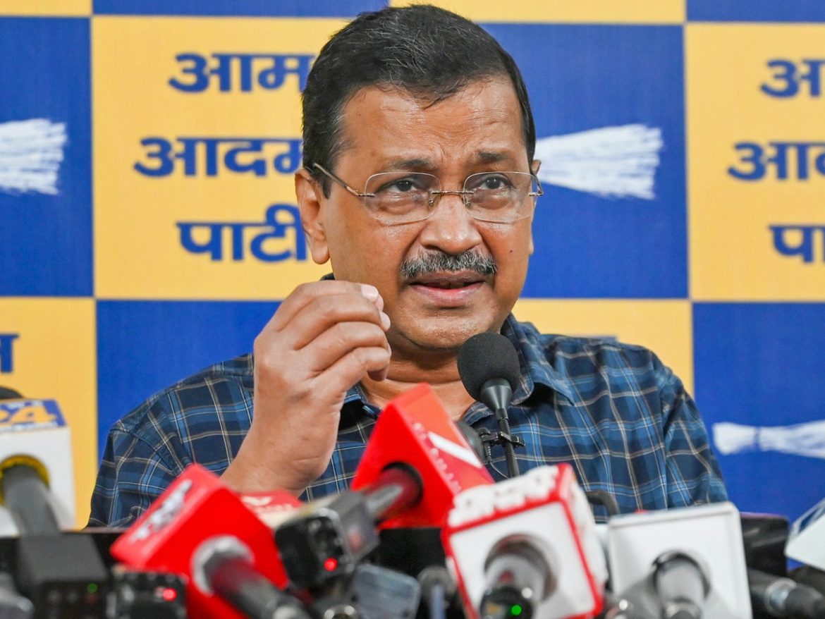 देश को एक्सपेरिमेंटल लैब बनाना बंद करे सरकार': ई20 पेट्रोल पर अरविंद केजरीवाल का मोदी सरकार पर बड़ा हमला