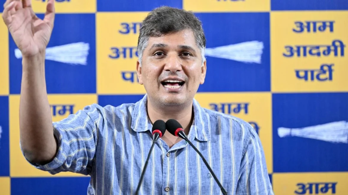 वायरल वीडियो पर सौरभ भारद्वाज का दावा, प्रदर्शन में आए दो बच्चों को धमकाने के मामले में शिकायत दर्ज