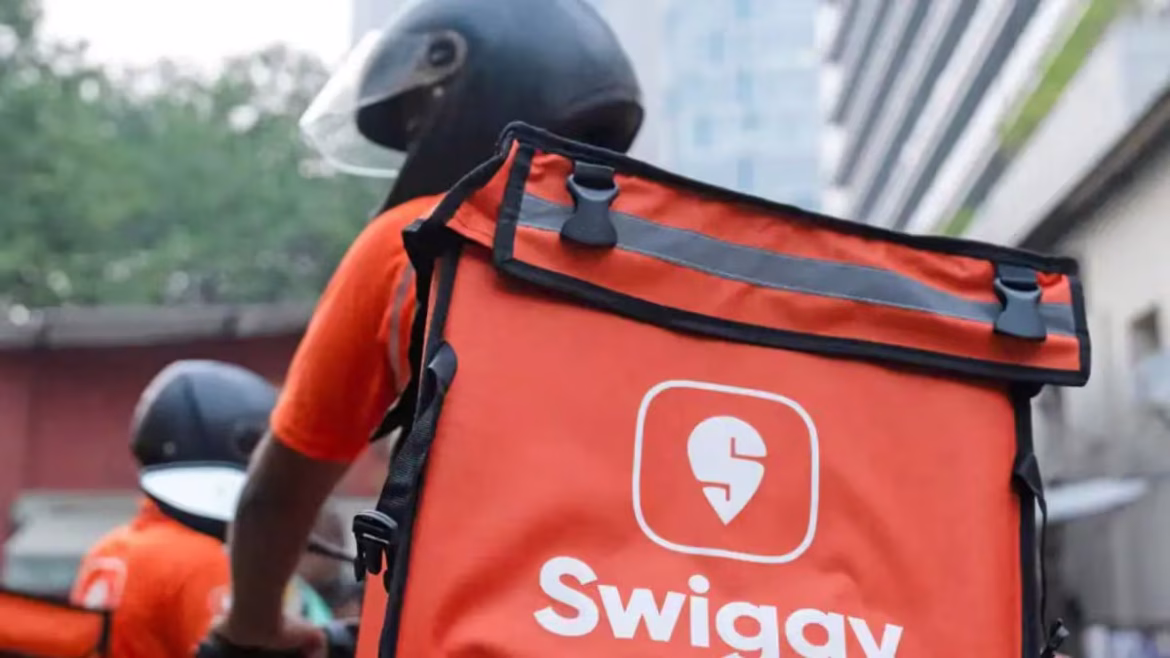 Swiggy Instamart में बड़ा बदलाव: CEO अमितेश कुमार झा ने दिया इस्तीफा, Myntra की पूर्व CEO नंदिता सिन्हा संभालेंगी कमान