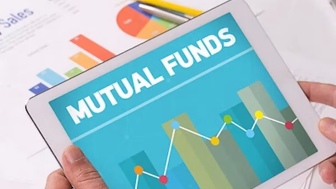 म्यूचुअल फंड में बंपर निवेश: जून में ₹28,973 करोड़ हुआ इक्विटी इनफ्लो, एसआईपी (SIP) ने ₹31,781 करोड़ का बनाया नया रिकॉर्ड