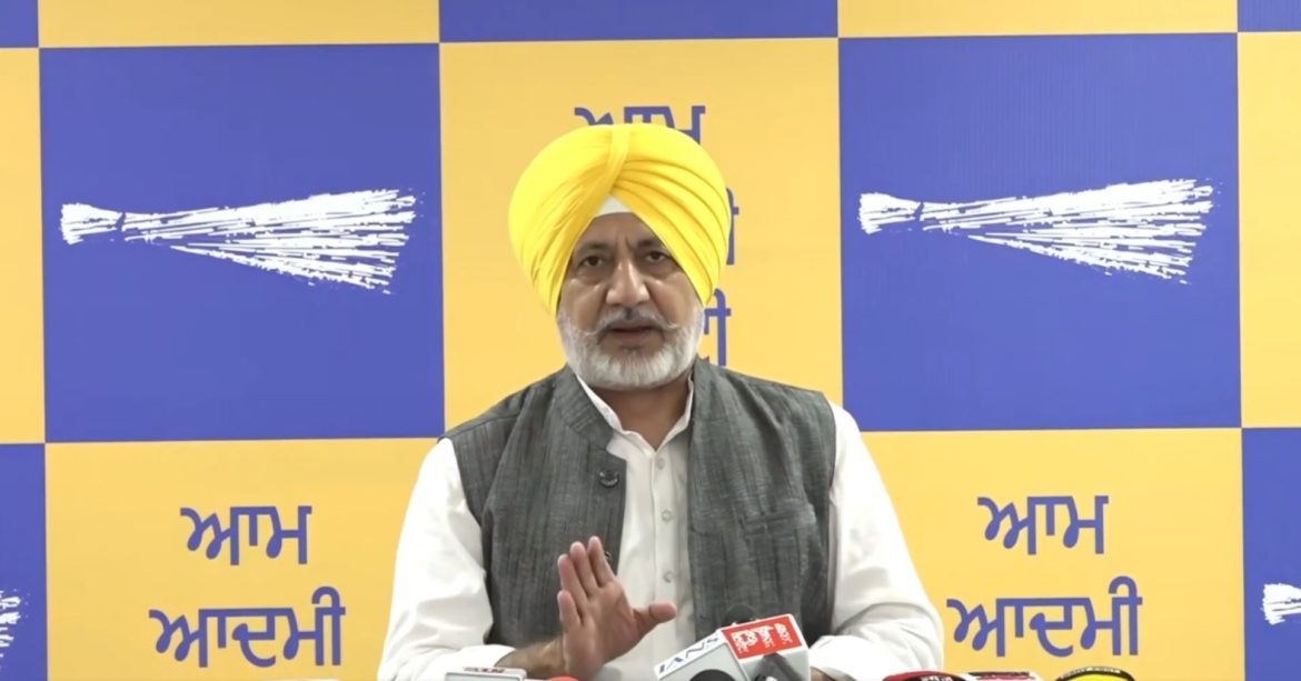 'सच्चाई को दबाया नहीं जा सकता': फिल्म 'सतलुज' को OTT से हटाने पर भड़के AAP नेता बलतेज पन्नू, सेंसरशिप पर उठाए गंभीर सवाल