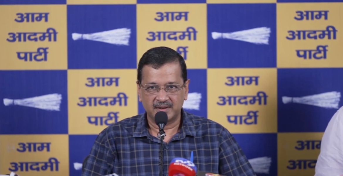 अयोध्या राम मंदिर में 'चढ़ावा चोरी' पर अरविंद केजरीवाल का बड़ा एलान: दोषियों को सजा दिलाने के लिए रोहिणी से शुरू होगा देशव्यापी हस्ताक्षर अभियान
