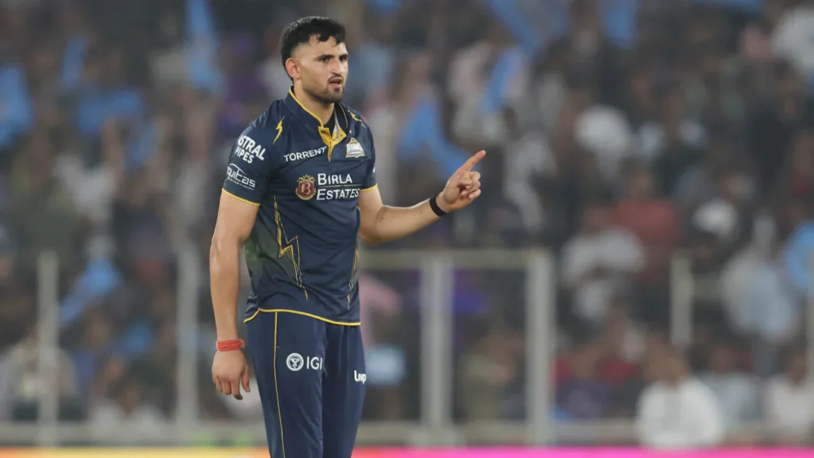 IPL 2026 में 154 किमी/घंटे से गेंद फेंकने वाले अशोक शर्मा का खुलासा, बोले- 'सिराज भैया की सीख से मिला टीम इंडिया का टिकट'