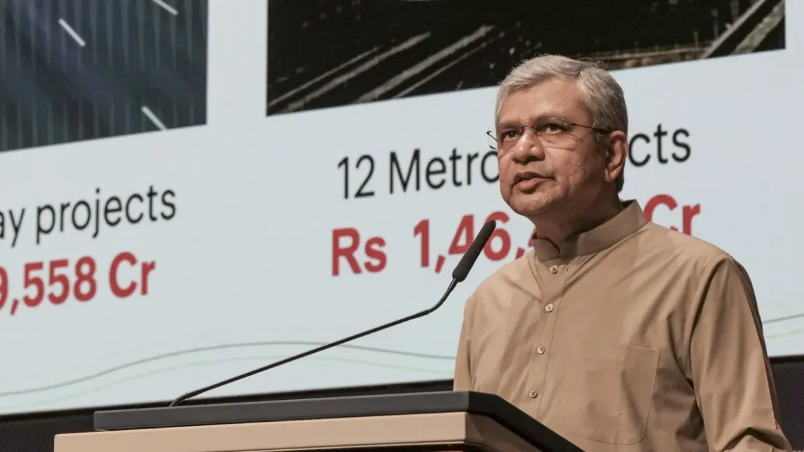 भारतीय रेलवे में 12 साल में 5.5 लाख से अधिक नौकरियां: संसद में रेल मंत्री अश्विनी वैष्णव का दावा, TTE और टिकट रिफंड के नए नियम लागू