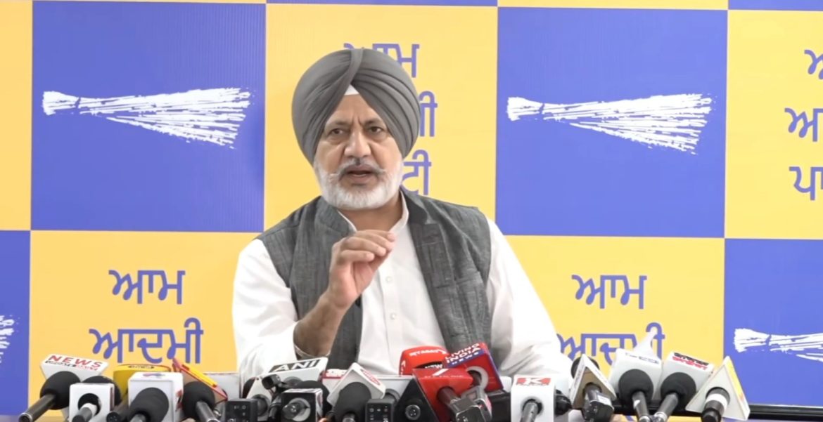 'मावां धीयां सत्कार योजना' पर नहीं लगी कोई रोक, अफवाहों से सावधान रहें: बलतेज पन्नू