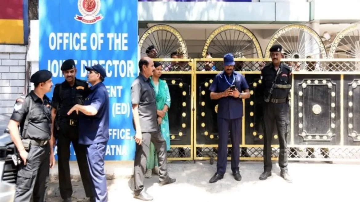 ED की बड़ी कार्रवाई: संतोष ओवरसीज और 450 करोड़ के बैंक फ्रॉड मामले में दिल्ली, यूपी और पंजाब के 8 ठिकानों पर ताबड़तोड़ छापेमारी