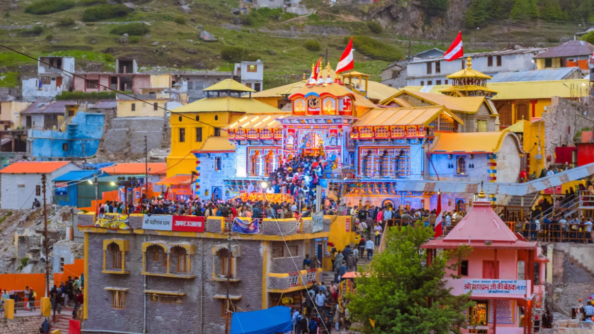 चारधाम यात्रा होगी और आसान: रुद्रप्रयाग में 900 मीटर लंबी सुरंग का निर्माण पूरा, अलकनंदा पुल पर अगस्त से शुरू होंगे ट्रायल
