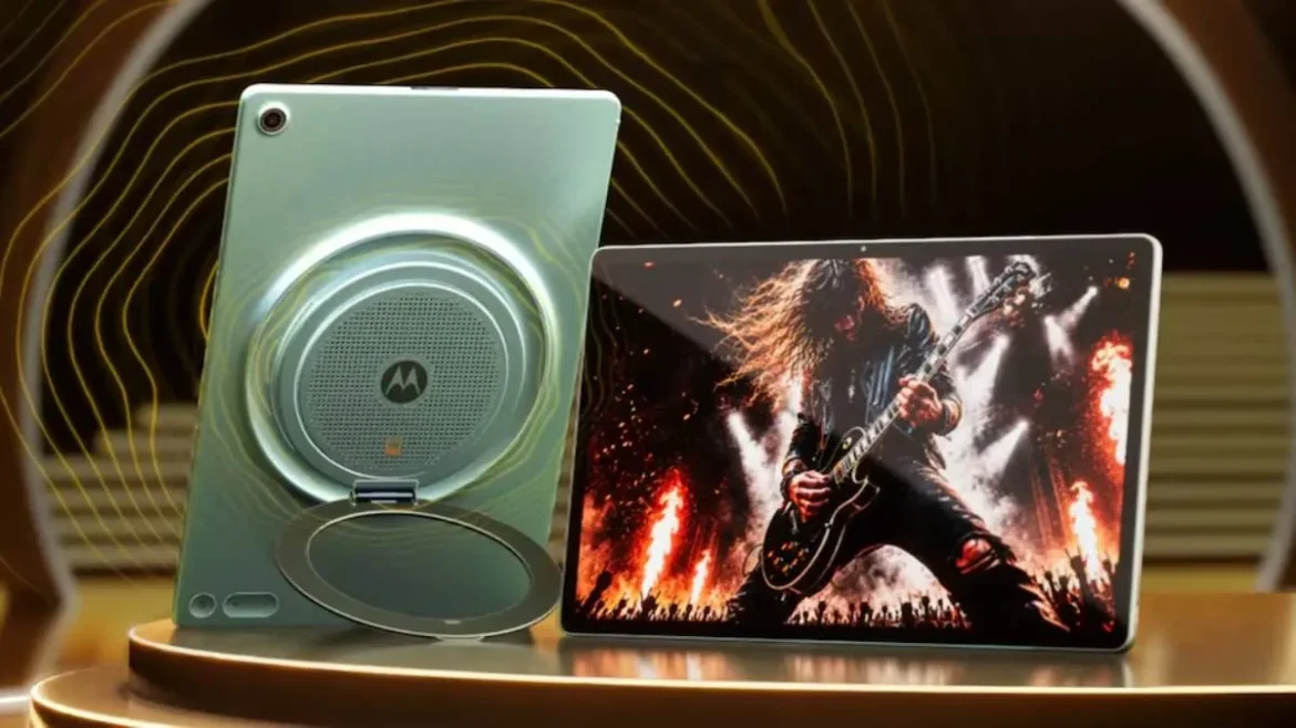 Moto Pad 70 Groove भारत में लॉन्च: 12.1-इंच 2.5K डिस्प्ले, JBL के 9 स्पीकर और 10,200mAh बैटरी के साथ आया प्रीमियम टैबलेट