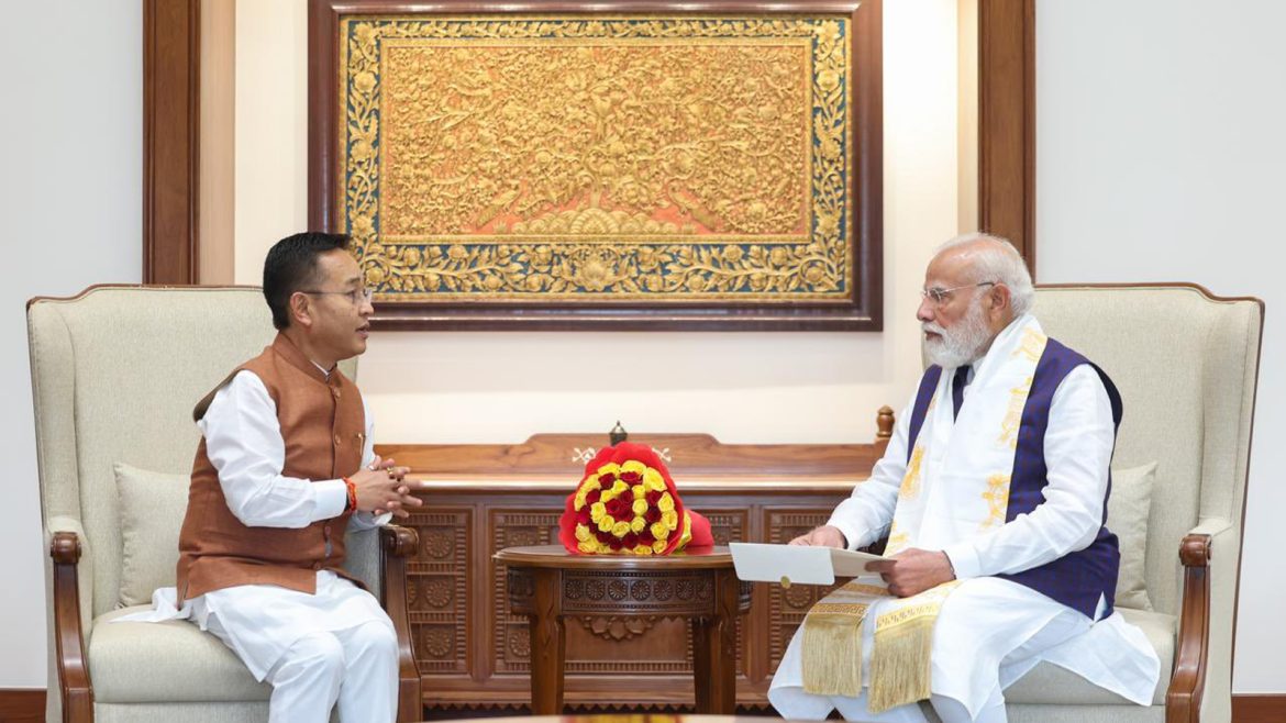 सिक्किम में बड़ा हादसा: निर्माणाधीन टनल ढहने से 8 मजदूरों की मौत, PM मोदी ने CM तमांग से की बात