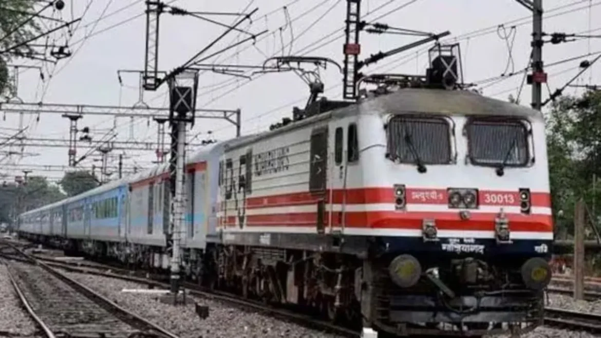 गाजियाबाद-दिल्ली रेल मार्ग पर बड़ा हादसा टला: मालगाड़ी के 6 डिब्बे पटरी से उतरे, 53 ट्रेनें प्रभावित