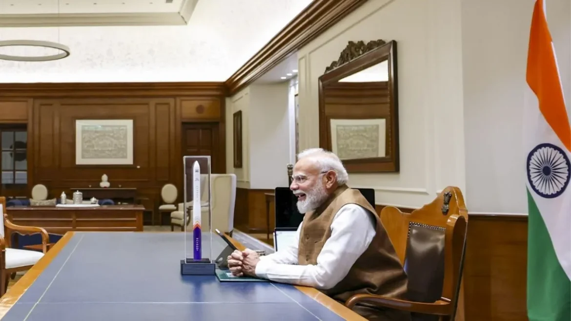 विकसित भारत के लक्ष्य पर पीएम नरेंद्र मोदी का जोर, सचिवों के साथ उच्चस्तरीय बैठक में समन्वय, तकनीकी आत्मनिर्भरता और साइबर सुरक्षा पर दिया विशेष बल