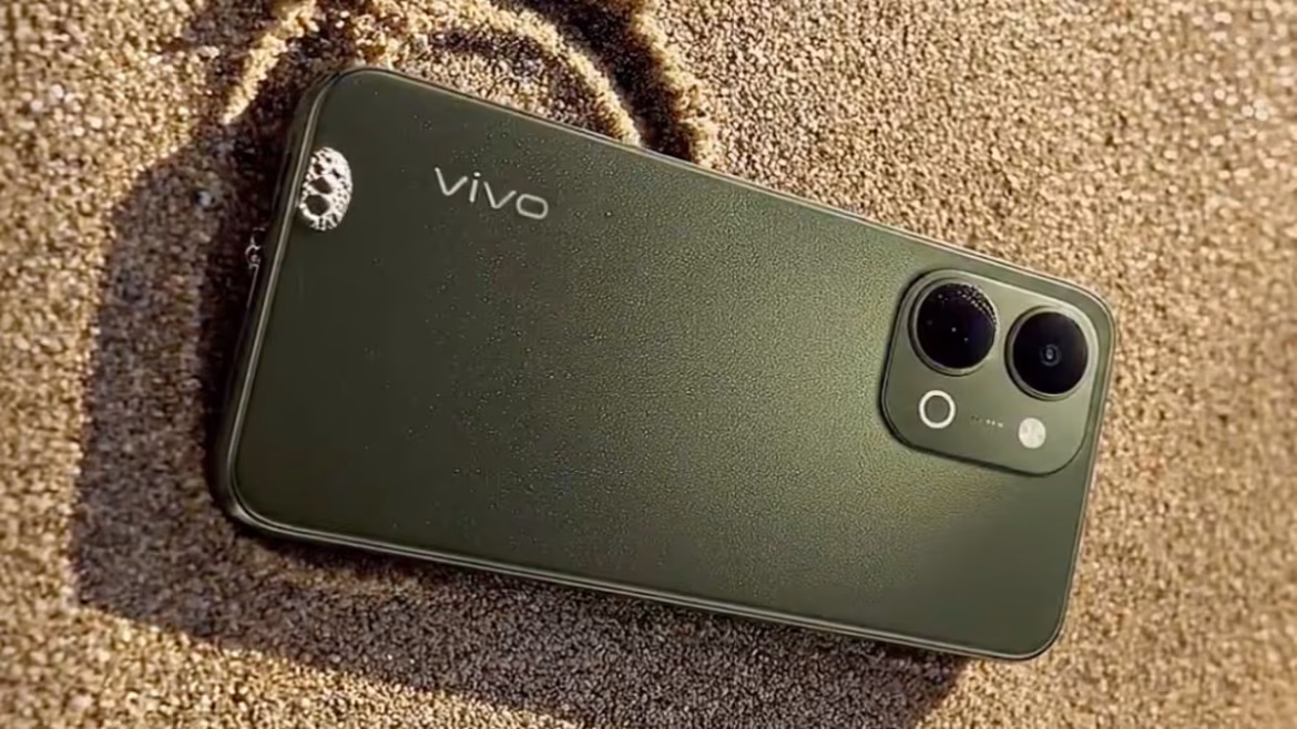Vivo T5x 5G का नया 'Fusion Red' वेरिएंट भारत में लॉन्च, 7200mAh बैटरी, 50MP कैमरा और 120Hz डिस्प्ले के साथ मिलेगा दमदार अनुभव