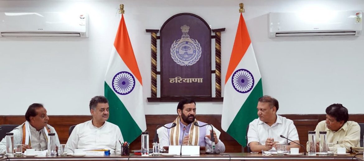 पंचकूला के विकास पर सीएम नायब सिंह सैनी का बड़ा एक्शन: 3 घंटे की बैठक में अधिकारियों को दिए सख्त निर्देश, जलभराव से मुक्ति के लिए बनेंगे रिचार्ज वेल
