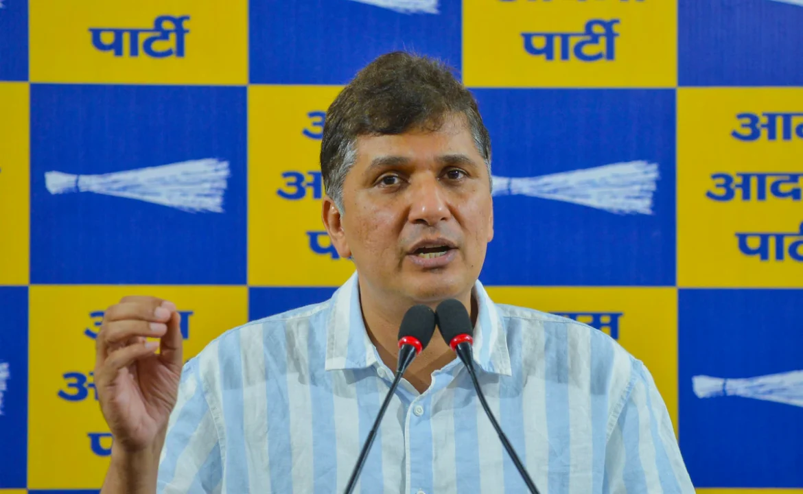 रोहिणी बिल्डिंग हादसे को लेकर AAP नेता सौरभ भारद्वाज का भाजपा सरकार पर हमला, उठाए जवाबदेही पर सवाल
