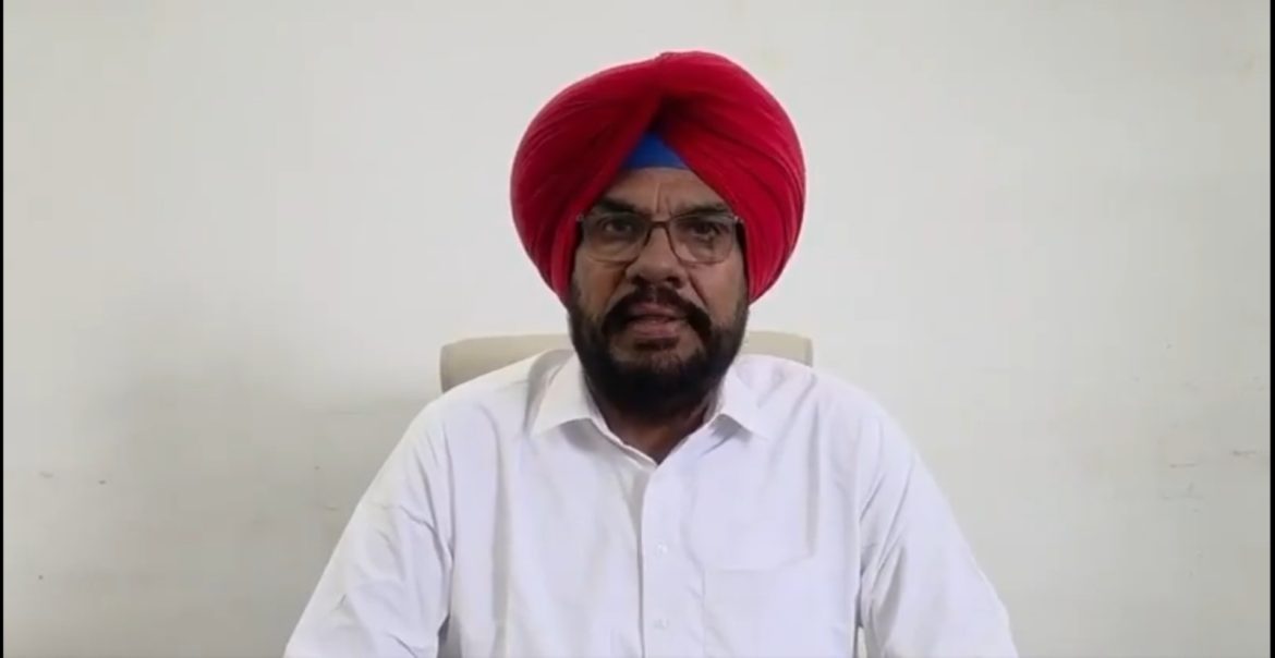 दीपेंद्र हुड्डा के ‘रोल मॉडल’ बयान पर AAP का हमला, कुलदीप सिंह ने कांग्रेस से निष्कासन की मांग की
