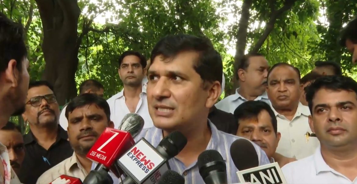 सौरभ भारद्वाज का BJP पर बड़ा हमला, बोले- ‘एक के बाद एक घोटाले सामने आ रहे, LG जांच के आदेश दें’