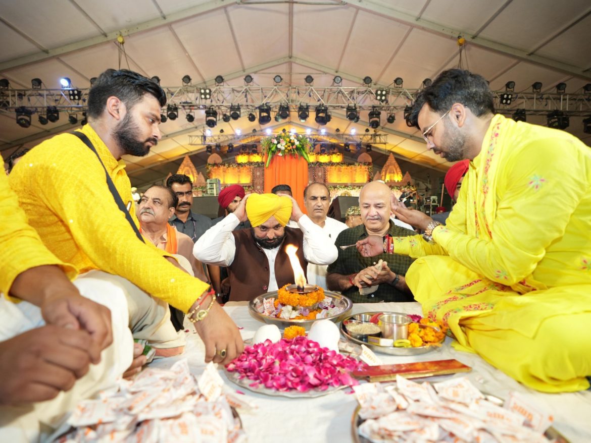 राजपुरा में ‘एक शाम भगवान शिव के नाम’ कार्यक्रम में पहुंचे CM भगवंत मान, बोले- पंजाब में भाईचारा और एकता बनाए रखें