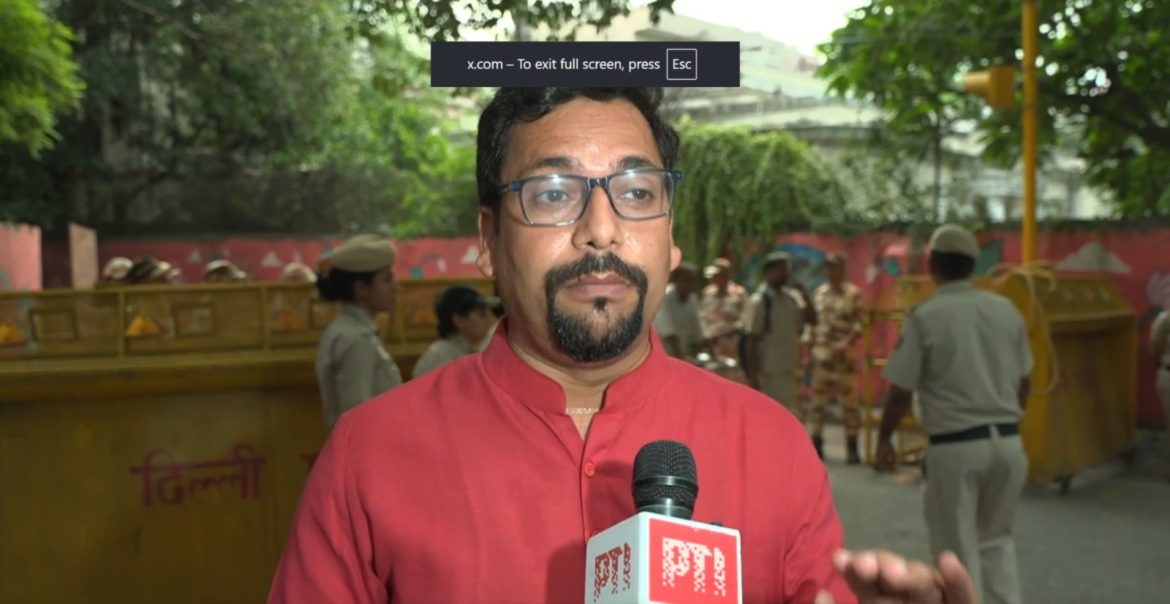 LG से मुलाकात के बाद AAP नेता संजीव ने जताया आभार, कहा- तथ्यों की होगी नियमित समीक्षा