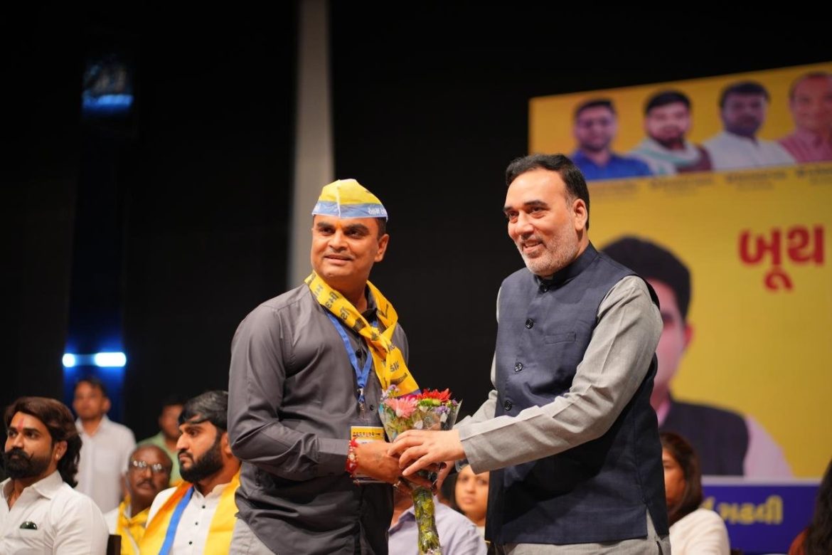 अहमदाबाद में AAP का मिशन 2027 शुरू, 56 हजार बूथ मजबूत करने का संकल्प: गोपाल राय