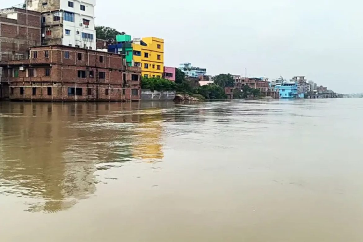 Bihar Flood: बिहार में बाढ़ से 49.67 लाख लोग प्रभावित, राहुल गांधी ने जताया दुख; मदद की अपील