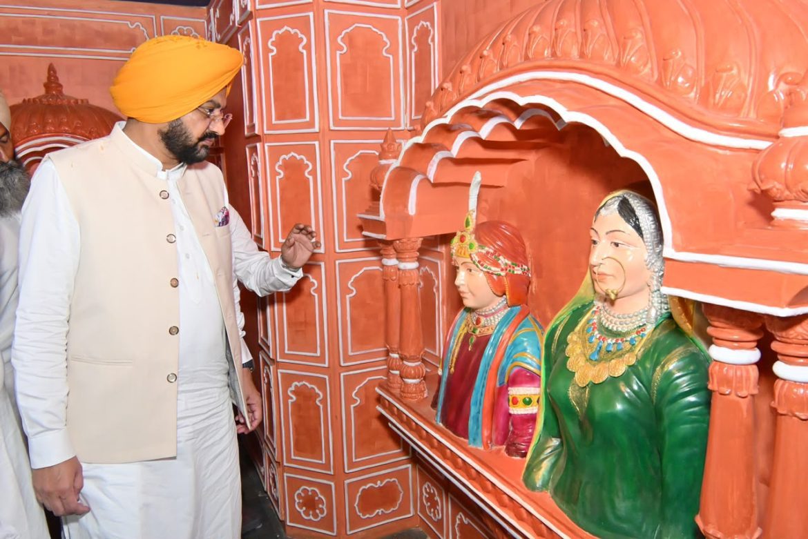 फिरोजपुर में एंग्लो-सिख युद्ध संग्रहालय का उद्घाटन, तरुणप्रीत सौंद बोले- नई पीढ़ी को इतिहास से जोड़ना जरूरी
