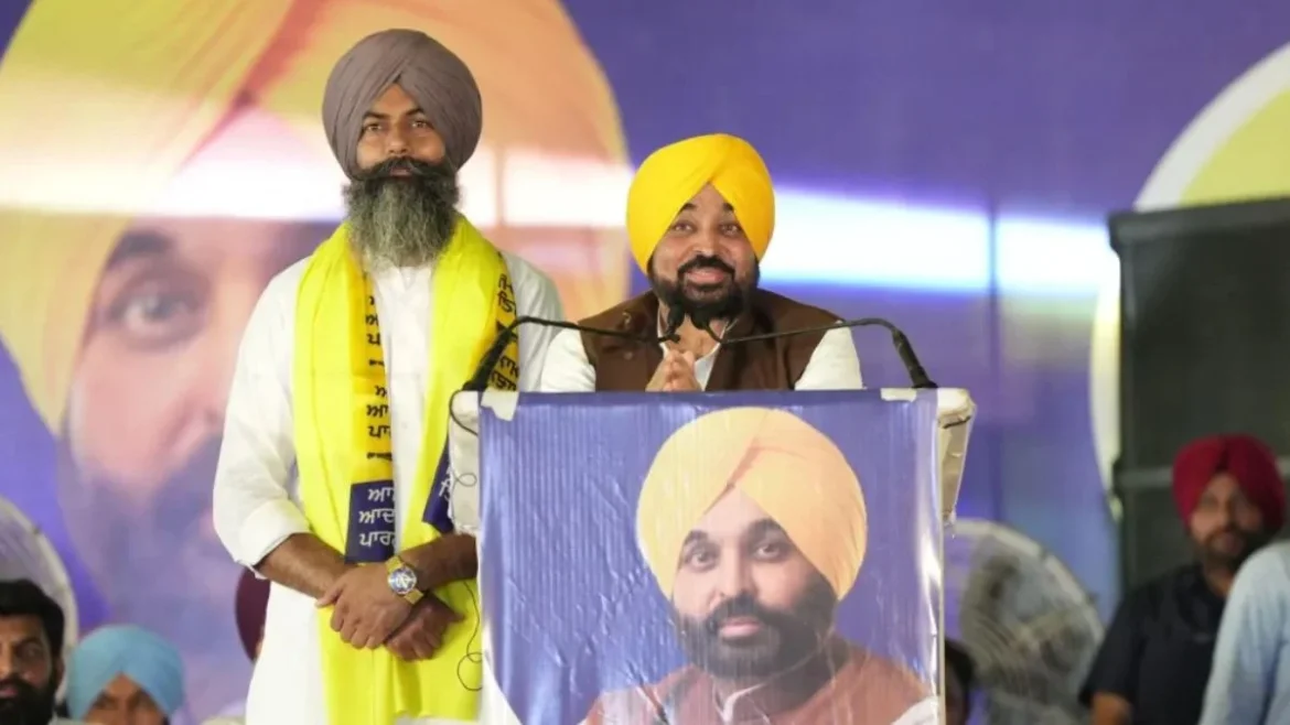 गुरप्रीत सिंह सेखों हजारों समर्थकों के साथ आप में शामिल