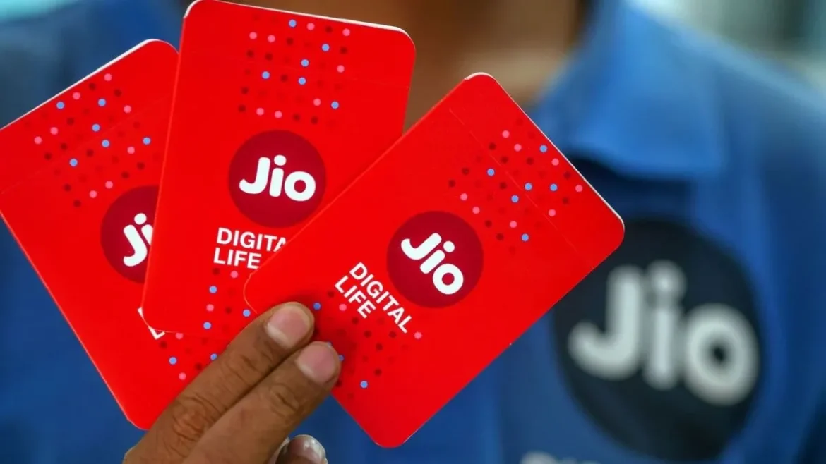 जियो का 10वीं सालगिरह पर मेगा ऑफर, ₹3,599 के सालाना प्लान में 5G डेटा और Google AI Pro समेत कई फायदे