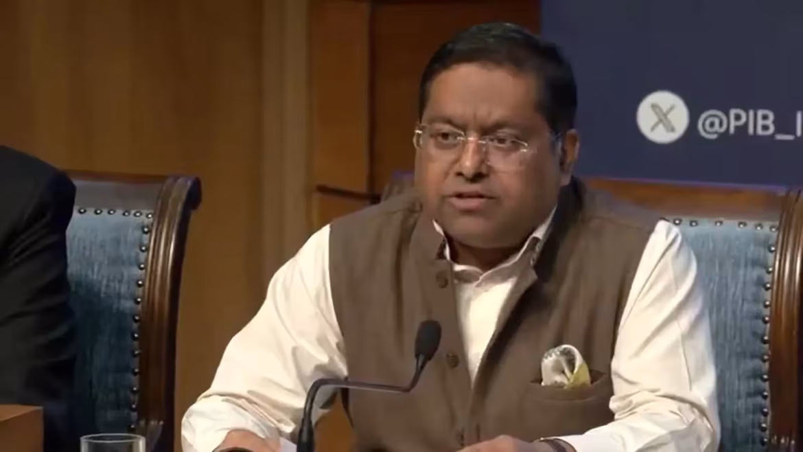 अफगानिस्तान पर Pakistan की Airstrike से मचा तनाव, भारत ने की कड़ी निंदा, कहा- क्षेत्रीय शांति के लिए गंभीर खतरा