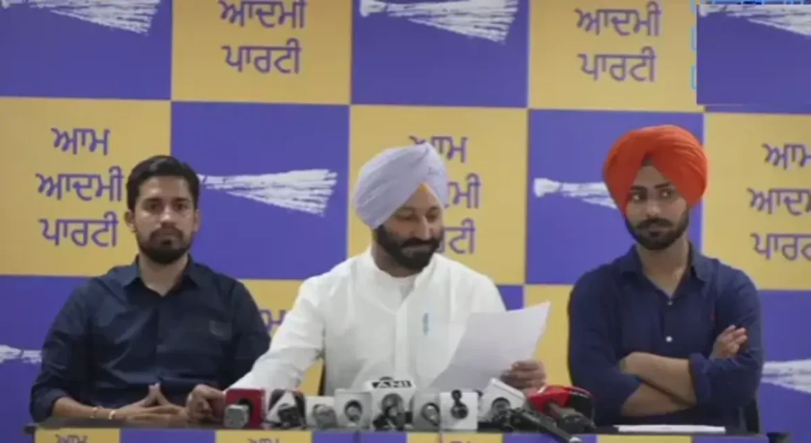 ABVP की जीत पर AAP/ASAP का बड़ा सवाल: विवादित दस्तावेज़ों और चुनावी पात्रता पर हाईकोर्ट जाएगी टीम, PU प्रशासन की चुप्पी पर भी उठे सवाल
