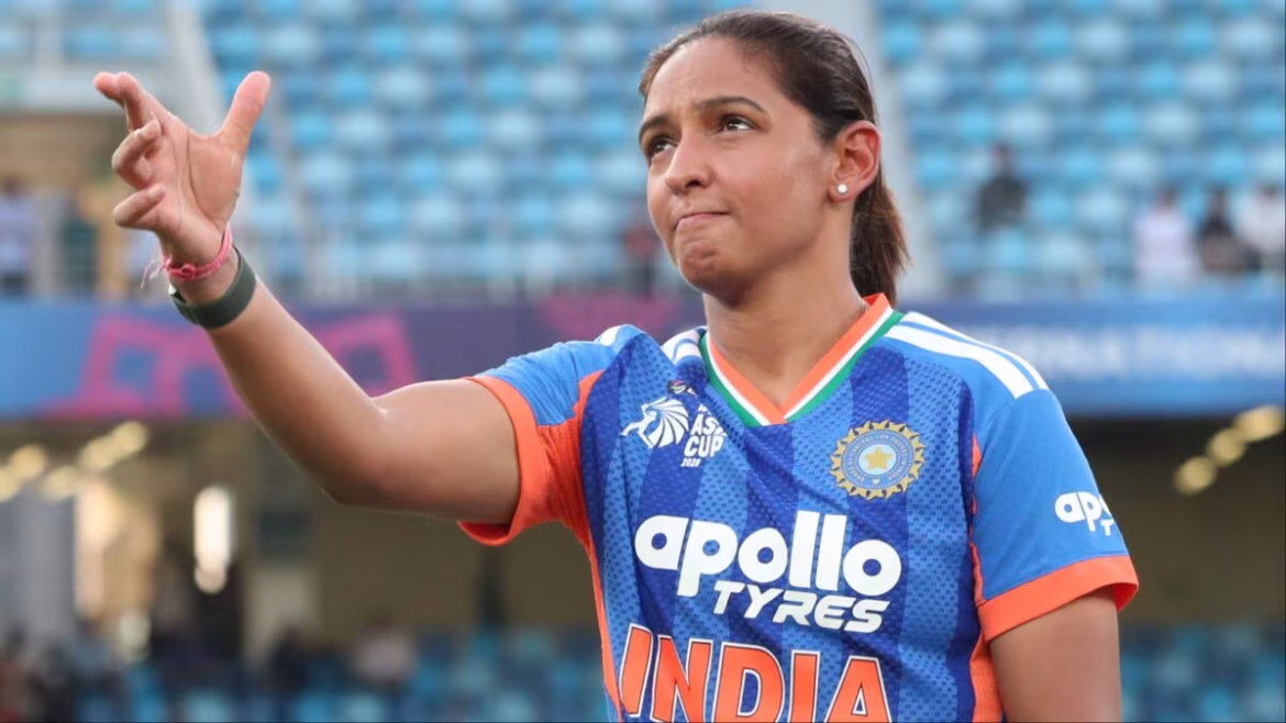 हरमनप्रीत कौर Captaincy: BCCI ने दिया था ODI कप्तानी बचाने का विकल्प, फिर भी हरमनप्रीत ने छोड़ी कमान