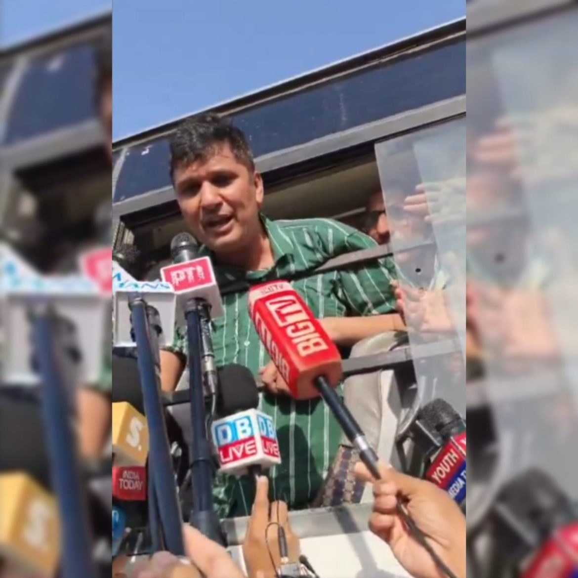Delhi News: ACP के खिलाफ FIR की मांग, सौरभ भारद्वाज बोले- मीडिया से ऐसा व्यवहार तो आम जनता का क्या होगा?