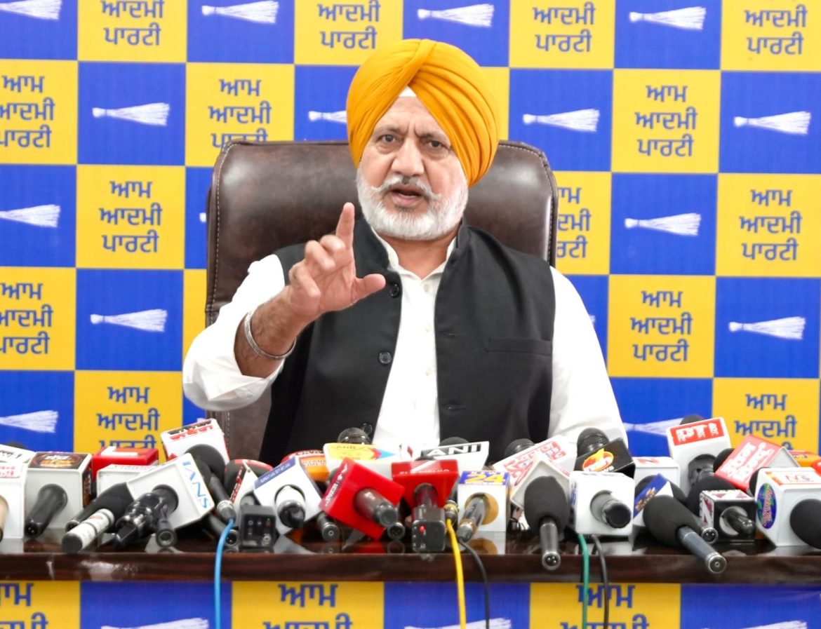 बादलों की 'पंजाब बचाओ' मुहिम पंजाबियों को गुमराह करने की एक और कोशिश: बलतेज पन्नू