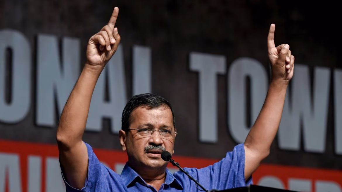 दिल्ली में रामलीला मंचन रोकने का आरोप, AAP ने BJP से पूछा- भगवान राम के नाम से क्या परेशानी?