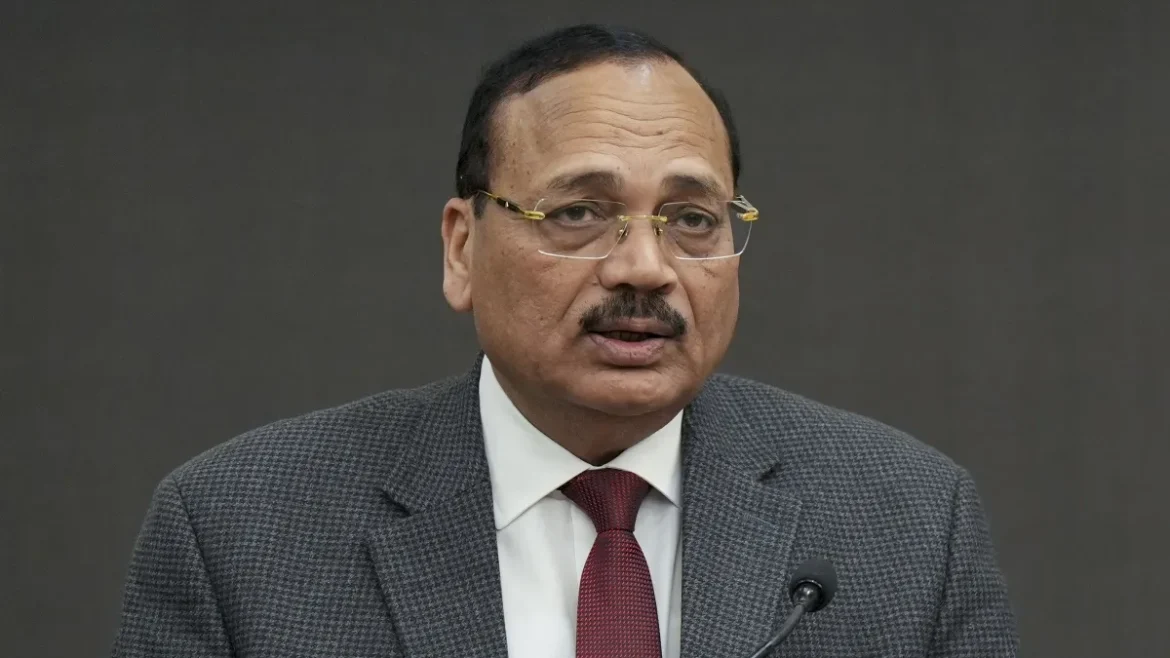CEC Appointment Law: चुनाव आयुक्त नियुक्ति कानून पर SC में सुनवाई, CJI सूर्यकांत बोले- जल्द लेंगे फैसला