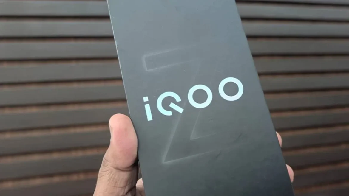 iQOO Neo 12 Launch: 9,000mAh बैटरी और 185Hz डिस्प्ले वाला गेमिंग फोन जल्द होगा लॉन्च, Geekbench पर दिखे फीचर्स