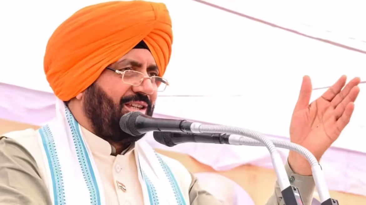 Haryana News: HCS परीक्षा 2025 में सफल अभ्यर्थियों को CM नायब सिंह सैनी ने दी बधाई, असफल उम्मीदवारों को दिया हौसला